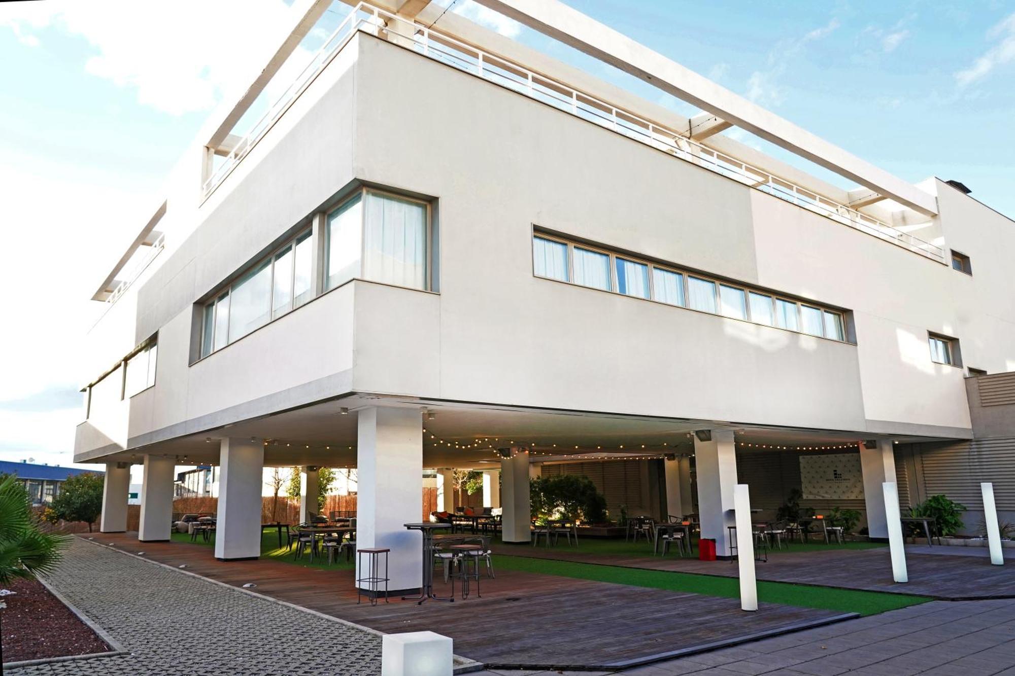 Hotel Villa Odon วิลยาวิซิโอซา เด โอดอน ภายนอก รูปภาพ