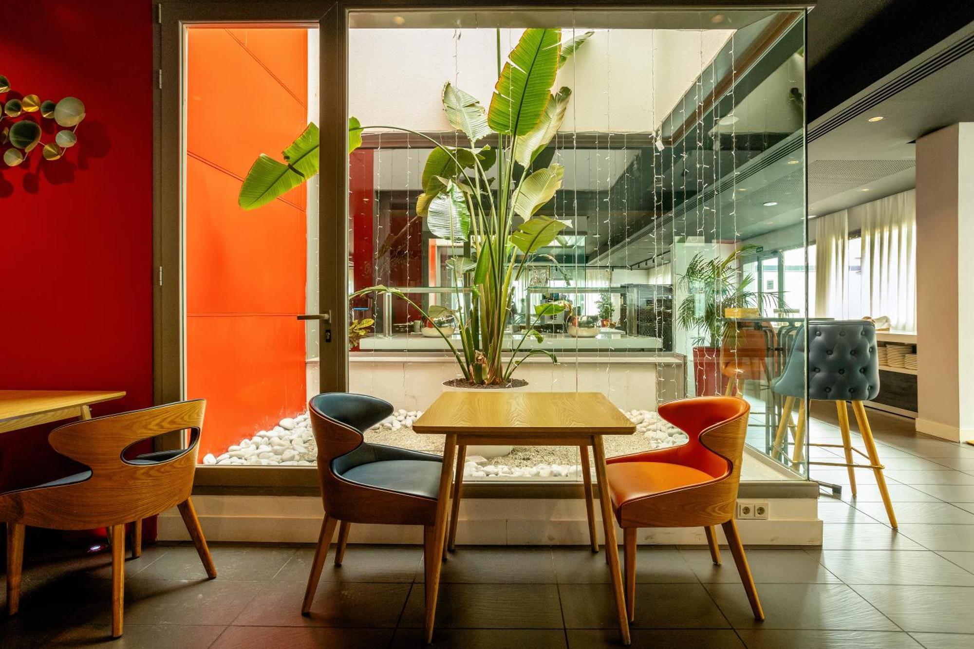 Hotel Villa Odon วิลยาวิซิโอซา เด โอดอน ภายนอก รูปภาพ